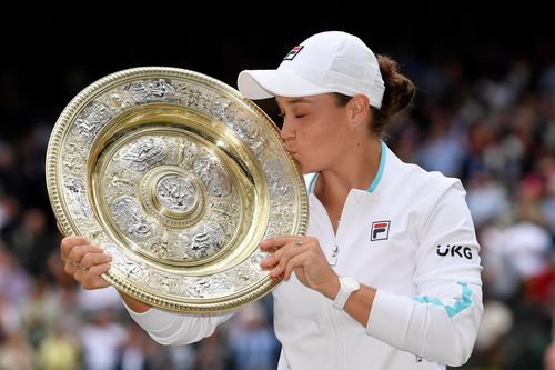 Barty lần đầu vô địch Wimbledon