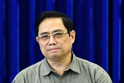 'Cố gắng đến cuối tháng 7 có ít nhất 2 triệu liều vaccine cho TP.HCM'
