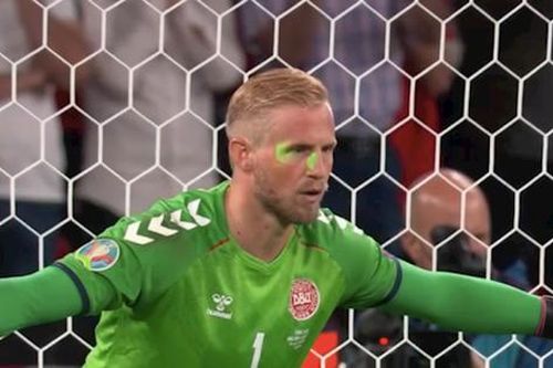 Trước chung kết EURO 2020, Anh nhận án phạt từ UEFA