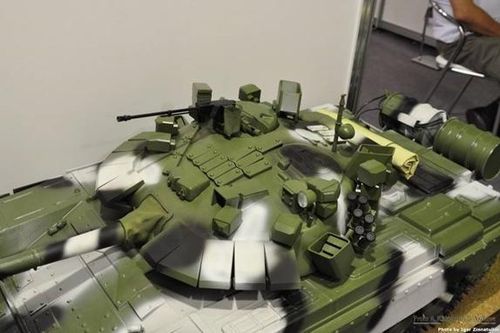 Nga tăng cường sức mạnh xe tăng bằng tổ hợp bảo vệ tích cực Arena-M