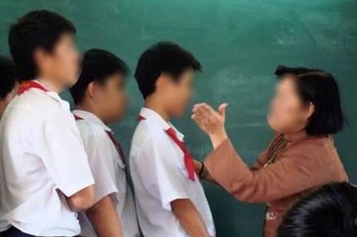 Giáo viên xúc phạm danh dự học sinh bị xử lý thế nào?