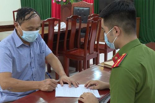 Tạm giữ Giám đốc Công ty TNHH cưỡng đoạt tài sản
