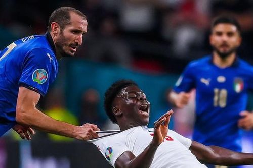 Italy và bậc thầy của nghệ thuật phòng ngự