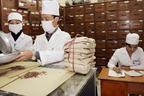Đề xuất điều kiện thay đổi phạm vi chuyên môn cho người hành nghề y học cổ truyền