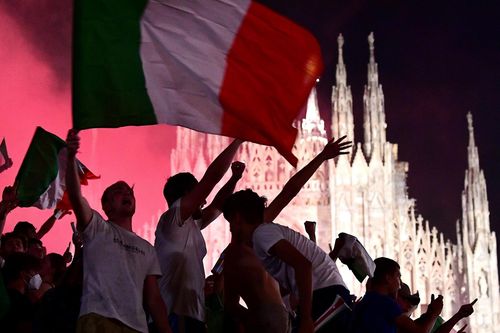 Niềm vui và nước mắt sau chung kết EURO 2020