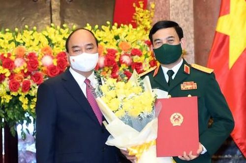 Bộ trưởng Bộ Quốc phòng Phan Văn Giang được thăng quân hàm Đại tướng