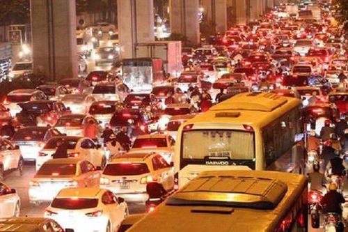Khổ vì ô nhiễm tiếng ồn