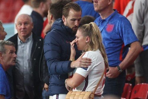 Người Anh rơi lệ vì lỡ cơ hội làm nên lịch sử ngay tại Wembley