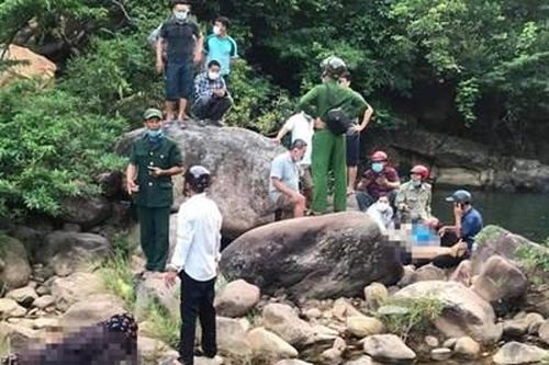Tắm thác, 2 nữ sinh tử vong thương tâm