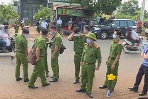 Vụ nam sinh lớp 9 chết 'bất thường': Phê chuẩn khởi tố 12 bị can