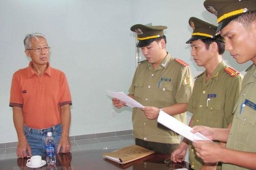 Lực lượng an ninh trung thành tuyệt đối với Đảng, Tổ quốc và nhân dân