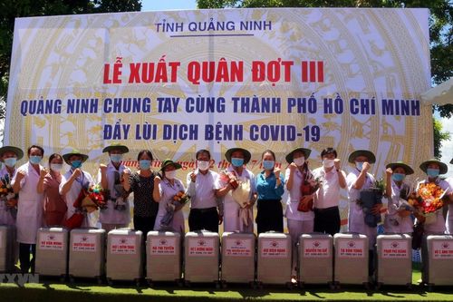 Nghệ An, Quảng Ninh tăng viện cán bộ y tế hỗ trợ TP.HCM chống dịch