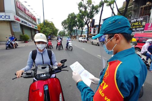 Không kiểm tra giấy xét nghiệm COVID-19 đối với trường hợp đi lại trong TP Hồ Chí Minh