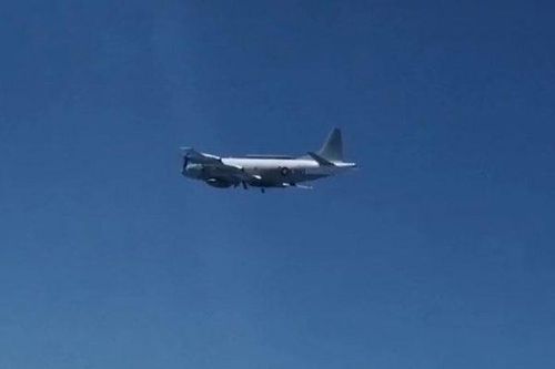 Lỡ khiêu khích sát biên giới, máy bay Mỹ hoảng sợ trước cuộc rượt đuổi của Su-27 và Su-30 Nga