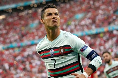 Ronaldo đoạt danh hiệu Vua phá lưới EURO 2020