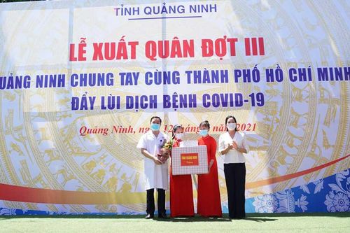 70 y, bác sĩ Quảng Ninh lên đường đến TP. Hồ Chí Minh hỗ trợ chống dịch