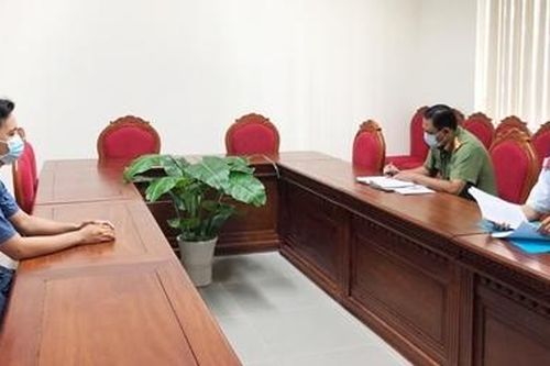Xử lý tài xế 'chế tác' phiếu xét nghiệm, đưa hoang tin về dịch bệnh