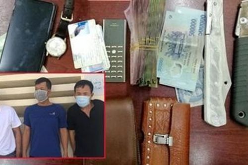 Giả danh Công an trộm cắp tài sản