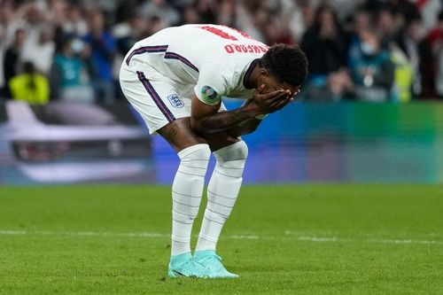 2 sao Man Utd đá hỏng luân lưu liên tiếp, tuyển Anh thua đau Italy