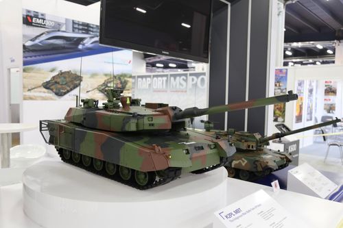 Nga 'giật mình' khi Ba Lan mua mới... 1.000 xe tăng tối tân bố trí sát Kaliningrad