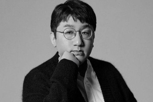 Mua công ty quản lý Justin Bieber, tỷ phú Kpop giàu thêm 1,7 tỷ USD