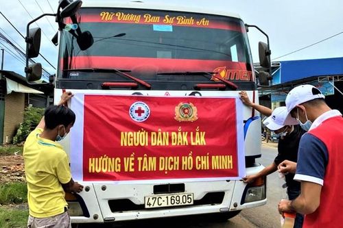 Nghĩa tình người Tây Nguyên gửi đến TP Hồ Chí Minh