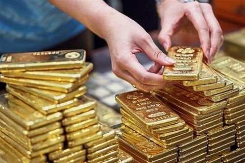 Giá vàng thế giới 13/7: Giảm khi các nhà đầu tư thận trọng hơn
