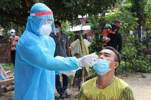 Phú Yên, Cần Thơ quyết liệt chặn dịch COVID-19 lây lan trong cộng đồng