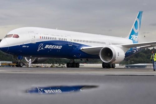 FAA phát hiện lỗi ở một số máy bay Boeing 787 Dreamliner chưa xuất xưởng