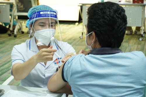 Từ 0 giờ ngày 15/7, doanh nghiệp TP Hồ Chí Minh không đáp ứng được an toàn sẽ dừng hoạt động