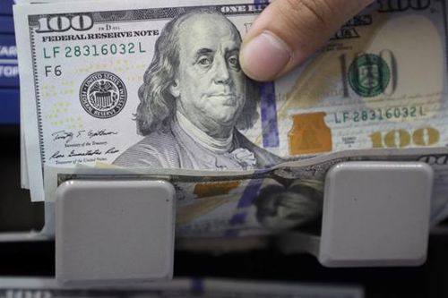 Những nhân tố đưa đồng USD lên đỉnh của ba tháng