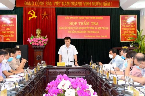 Thẩm tra các dự thảo nghị quyết