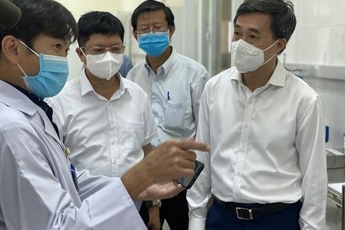 GS.TS Trần Văn Thuấn, Thứ trưởng Bộ Y tế: Kiểm tra công tác phòng chống dịch tại Bình Dương