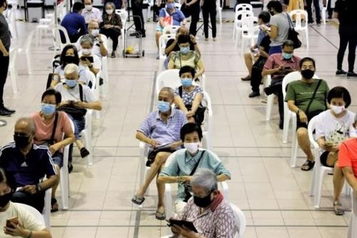 Singapore 'sống chung' với COVID-19 thế nào?