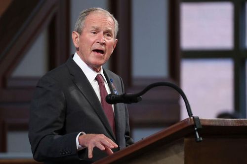 Cựu Tổng thống Bush: Rút quân khỏi Afghanistan là một sai lầm