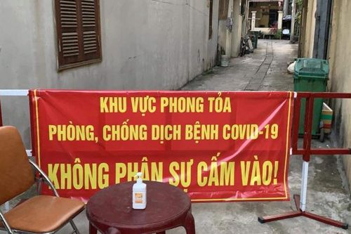 Cách ly y tế tạm thời khu vực có bệnh nhân mắc Covid-19 ở quận Hoàng Mai