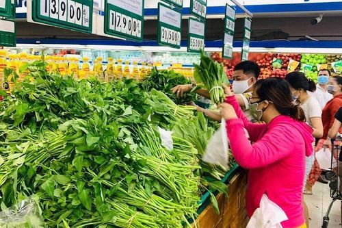 Xuất hiện tình trạng mua hàng bình ổn trong siêu thị rồi bán kiếm lời tại TP Hồ Chí Minh