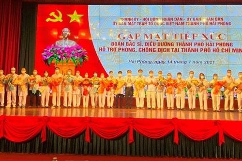 114 bác sĩ, điều dưỡng Hải Phòng chi viện TP.HCM chống dịch COVID-19