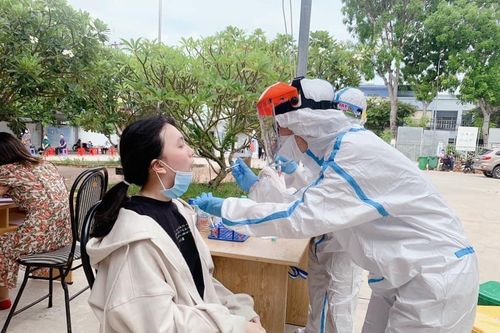 4 nữ sinh dương tính SARS-CoV-2 khi vừa thi xong tốt nghiệp THPT