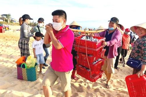 COVID-19: Ân tình của Quảng Bình dành cho người dân vùng dịch