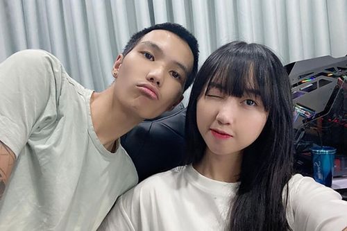 Streamer Sena nợ 2 tỷ đồng, phải quỳ lạy chủ nợ: Chiêu trò 'bẩn' để đánh bóng tên tuổi?