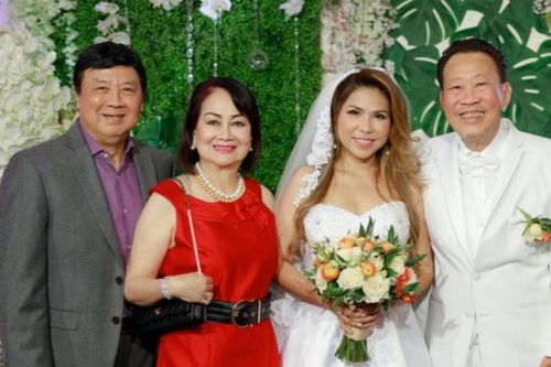 Dàn sao hải ngoại tưng bừng dự 'đám cưới bạc' gia đình nhạc sĩ Lê Quang – Cam Thơ
