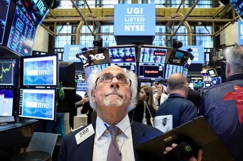 Fed trấn an về lạm phát, chứng khoán Mỹ tăng điểm