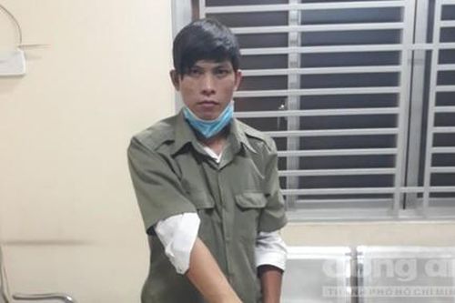 Tuần tra xử lý vi phạm Chỉ thị 16, bắt giữ bảo vệ dân phố dỏm đi mua ma túy