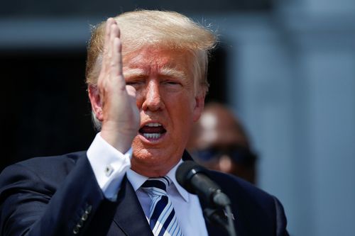 Ông Trump bác thông tin về ý định đảo chính
