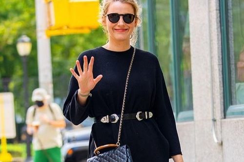 Vóc dáng Blake Lively sau khi sinh 3 con