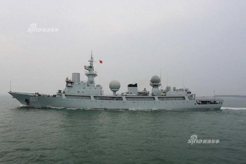Tàu trinh sát Trung Quốc lởn vởn ngoài khơi, Australia bực mình!