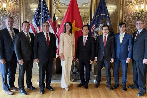 Đại sứ Hà Kim Ngọc thăm làm việc tại bang Utah, Hoa Kỳ
