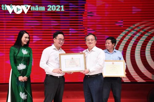 Đài Tiếng nói Việt Nam tiếp tục thông tin nhanh, chính xác các vấn đề được xã hội quan tâm