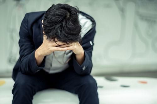 Chưa kịp mừng vì nhận được tiền của bố vợ để mua xe, tôi đã 'ngấm đòn' với chiêu độc của ông
